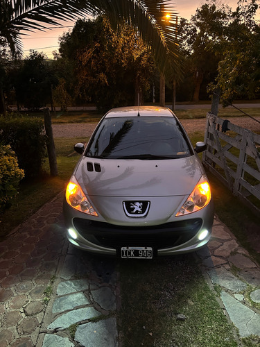 Peugeot 207 1.4 Xs