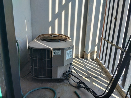 Imagen 13 de 14 de En Venta Oficina En C.c.dinastia Av. Valencia Entre Av El Cementerio Y Río Cabriales,naguanagua LG