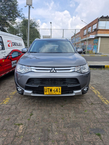 Mitsubishi Outlander 3.0l