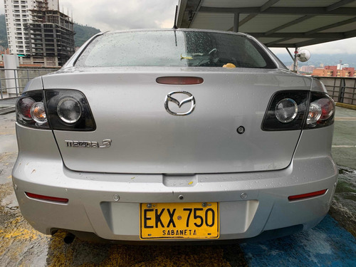 Mazda Mazda 3 1600cc Automático