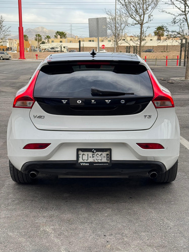 Volvo V40 2.0 R - Design T5 At