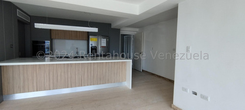 Apartamento En Venta En Las Mercedes Mls 24-19270 Yf