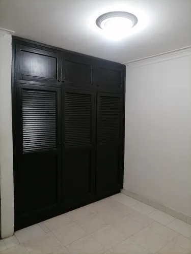 Se Alquila Habitación A Mujer Sola. Itagüí