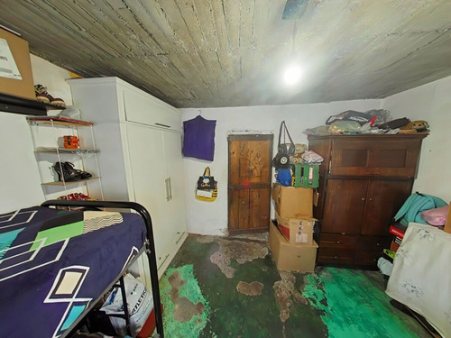 ¡gran Oportunidad En Ecatepec! Casa En Venta Con Distribución En Dos Niveles Y C