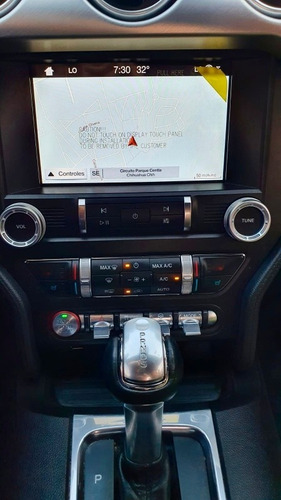 Imagen 11 de 13 de Ford Mustang 2.3 Coupe At