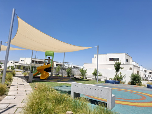 Arriendo Hermosa Casa Nueva Piedra Roja, Chicureo - La Ñipa