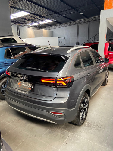 Volkswagen Nivus 1.0 200 TSI TOTAL FLEX HIGHLINE AUTOMÁTICO
