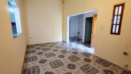 Venta Casa 2 Dormitorios Colonia Tirolesa