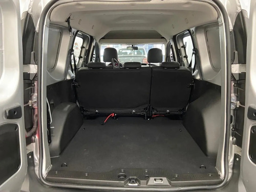 Imagen 17 de 25 de Renault Kangoo Express Confort 5a 1.5 Dci
