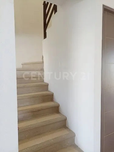 Casa En Venta Con Alberca A Tan Solo 20 Minutos Del Centro De Cuernavaca