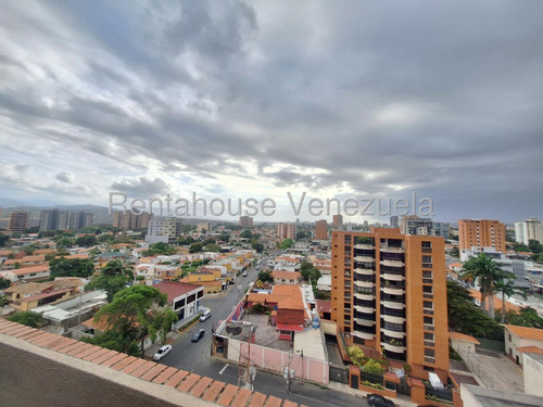 Dennymar, Alquila Espectacular Apartamento En Exclusivo Urbanismo Al Este De La Ciudad De Barquisimeto Posee 4 Habitaciones 3 Baños Y Todos Los Servicios Basicos B5a19631