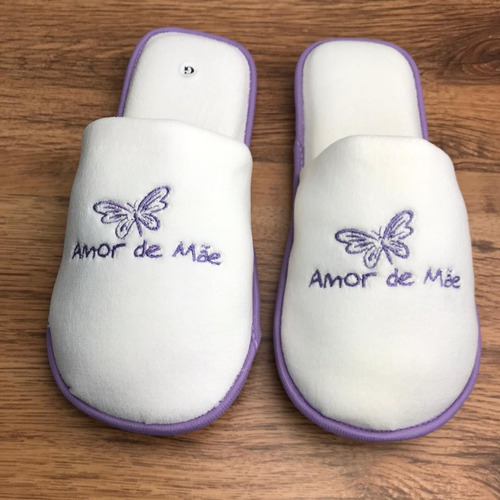 Imagem 3 de 3 de Pantufa Dia Das Mães - Ponta De Estoque - Pequenos Defeitos