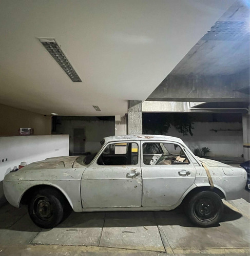 Vw 4 Portas Zé Do Caixão