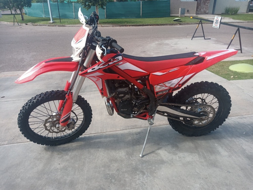 Beta 300 Xtrainer