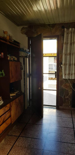 Casa En Venta - 2 Dormitorios 1 Baño - Cochera - 311,6mts2 - Ensenada