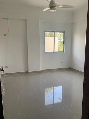 Imagen 4 de 11 de Alquilo Apartamento En El Millón, Santo Domingo