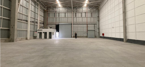 Bodega 1460 M2 Antofagasta - Centro Industrial Con Seguridad