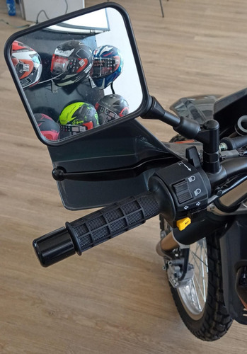 Suzuki Dr 650