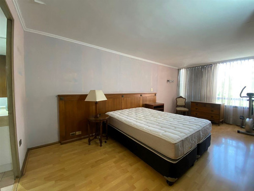 Departamento En Venta De 3 Dorm. En Las Condes