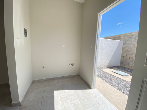 Casa En Venta En Las Torres, Torreón