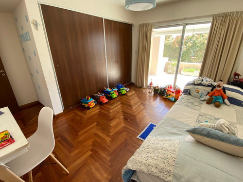Casa 4 Dorm, Patio Y Pileta En Jardín Claret - Zona Norte - Apto Credito