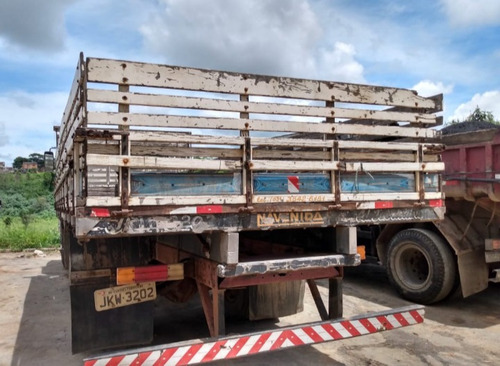 Imagem 2 de 3 de Carroceria Carga Seca 6/6,5 Marca Navenida. Em Bom Estado
