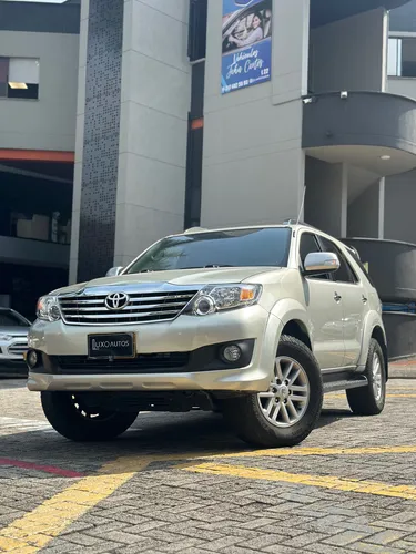 Toyota Fortuner 2.7l 4x2
