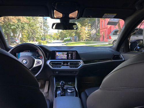 BMW Serie 3 3.0 330i Sedan Sport Line 252cv