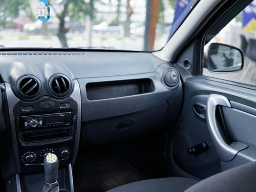 Renault Sandero Authentique Hi-Flex 1.0 16V 5p