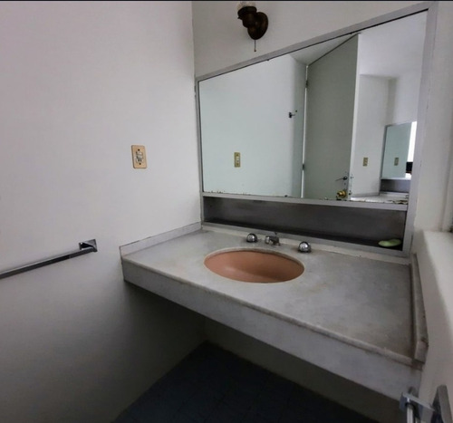 Imagen 8 de 13 de Departamento En Venta Col. Napoles Para Remodelar