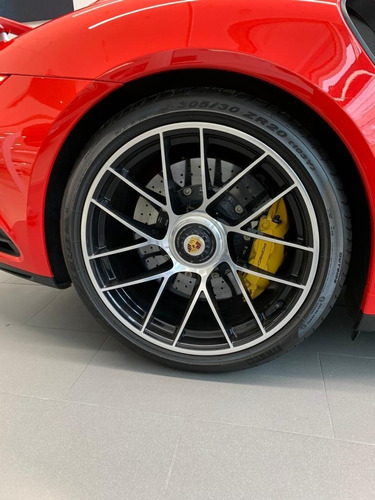 Imagen 9 de 12 de Porsche 911 Turbo S