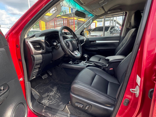 Toyota Hilux 2.8 Tdi Cabina Doble At