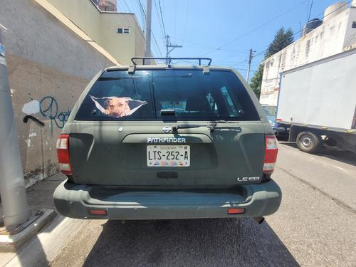 Nissan Pathfinder Le Ee Piel Aa 4x2 At
