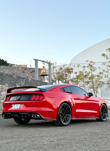 Ford Mustang 5.0l Gt V8 At