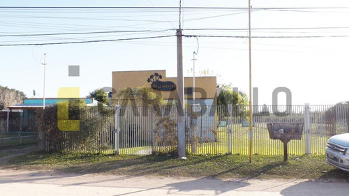 Imagen 1 de 12 de Salón De Fiestas En Venta - Gualeguaychú M. T De Alvear 1700