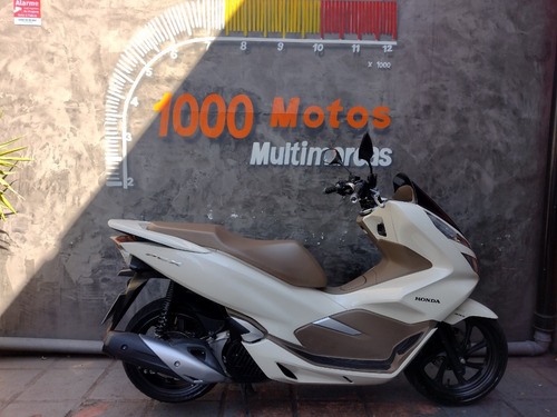 Imagem 2 de 9 de Honda Pcx 150 Dlx Abs 2019