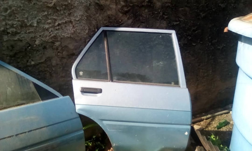 Puerta Trasera Y Delantera Derecha De Corolla Ávila Año 88 (Usado)
