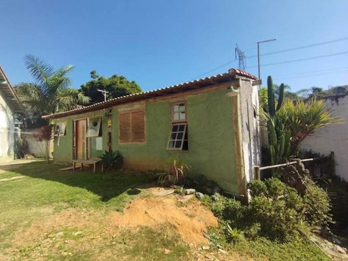 Chácara Em Ibiúna Terreno 876m E Lago - Casa + Edícula
