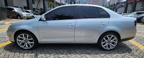 Volkswagen Bora 2.5 Style Active