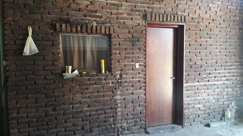 Imagen 6 de 15 de Galpón 200 M2 - La Tablada - Entrada De Camión