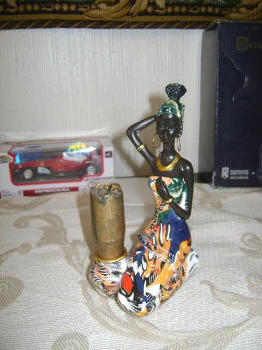 Excelente Antigua Figura Negra Africana Sentada Candelabro