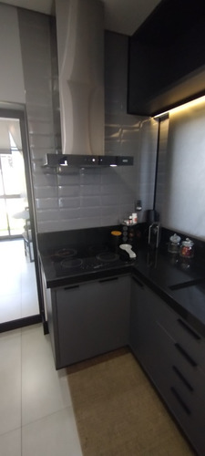 Casa Condomínio Fechado 2 Dorms Com Suite E Dois Ar Condicio