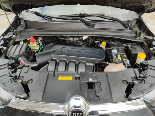 Imagem 16 de 16 de Jeep Compass 2018 2.0 Limited Flex Aut. 5p