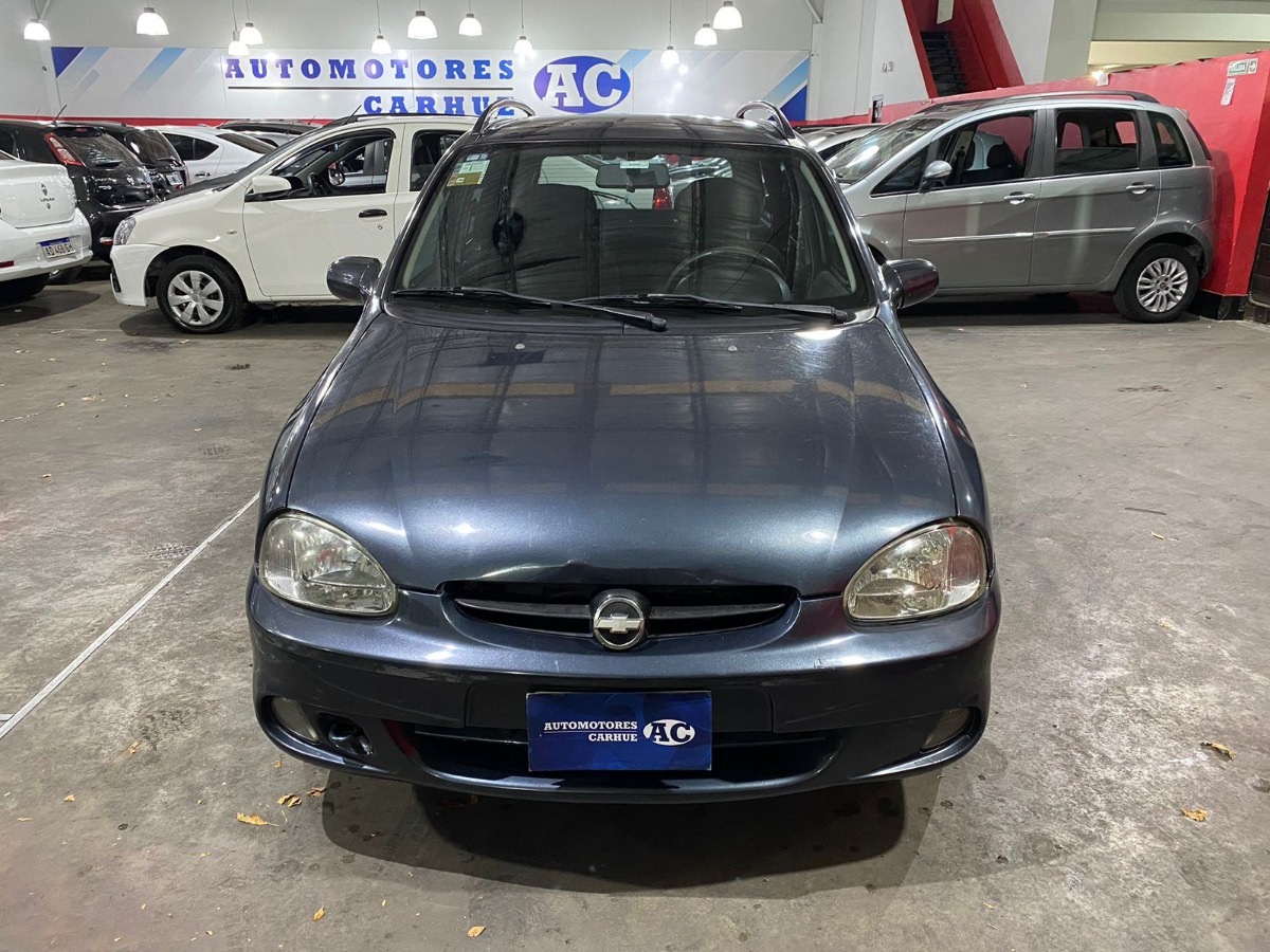 Chevrolet Corsa 1.6 Classic Super Pkele