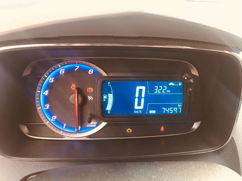 Imagen 3 de 8 de Chevrolet Tracker 1.8 Ltz 140cv 2016
