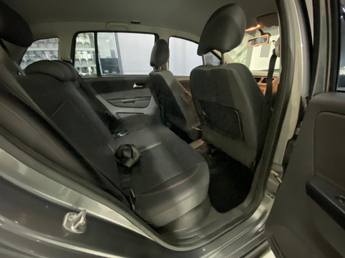 Imagen 11 de 15 de Volkswagen Suran Cross 1.6l R Door 878 Manual 2014 Usado