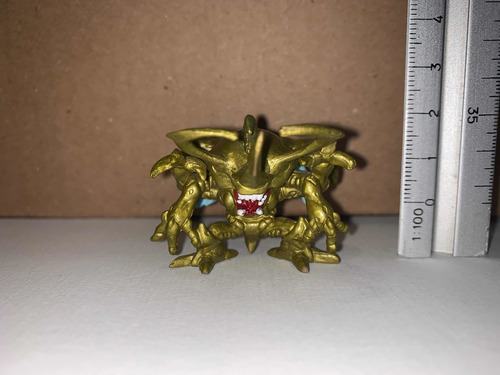 Herculeskabuterimon / Figura Digimon Vintage (Usado)