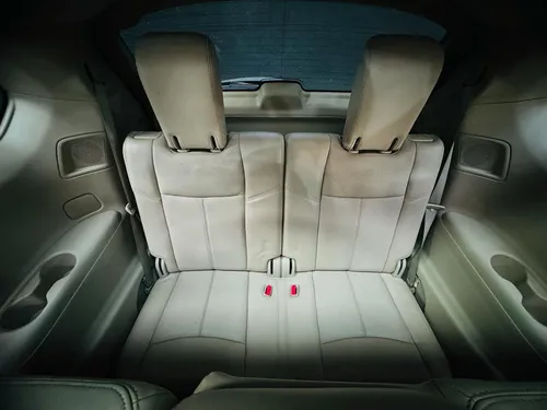 Nissan Pathfinder Exclusive