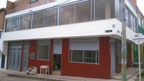 Imagen 2 de 7 de Casa Esquinera De Dos Plantas Con Apartamentos En Los Dos Pisos, Barrio Valles De Cafam.