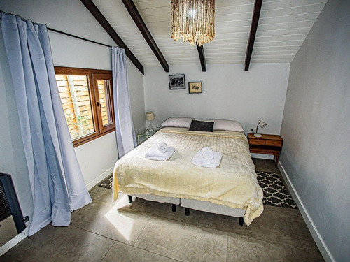 Venta Casa Tradicional + Cabaña Moderna -zona Centro